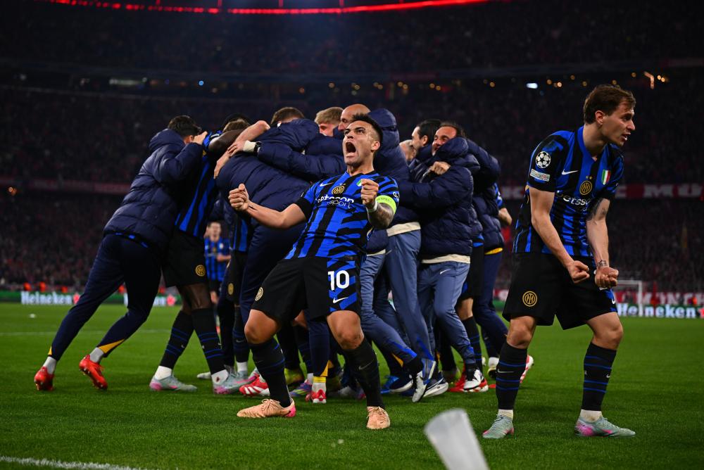 展的又一个 展的又一个